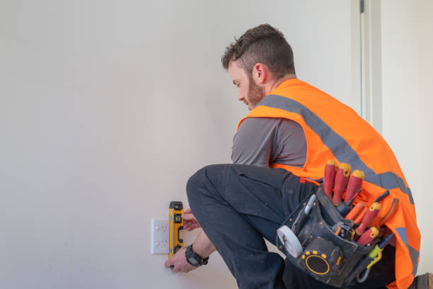 Best Electrical Outlet Repair  in Owosso, MI